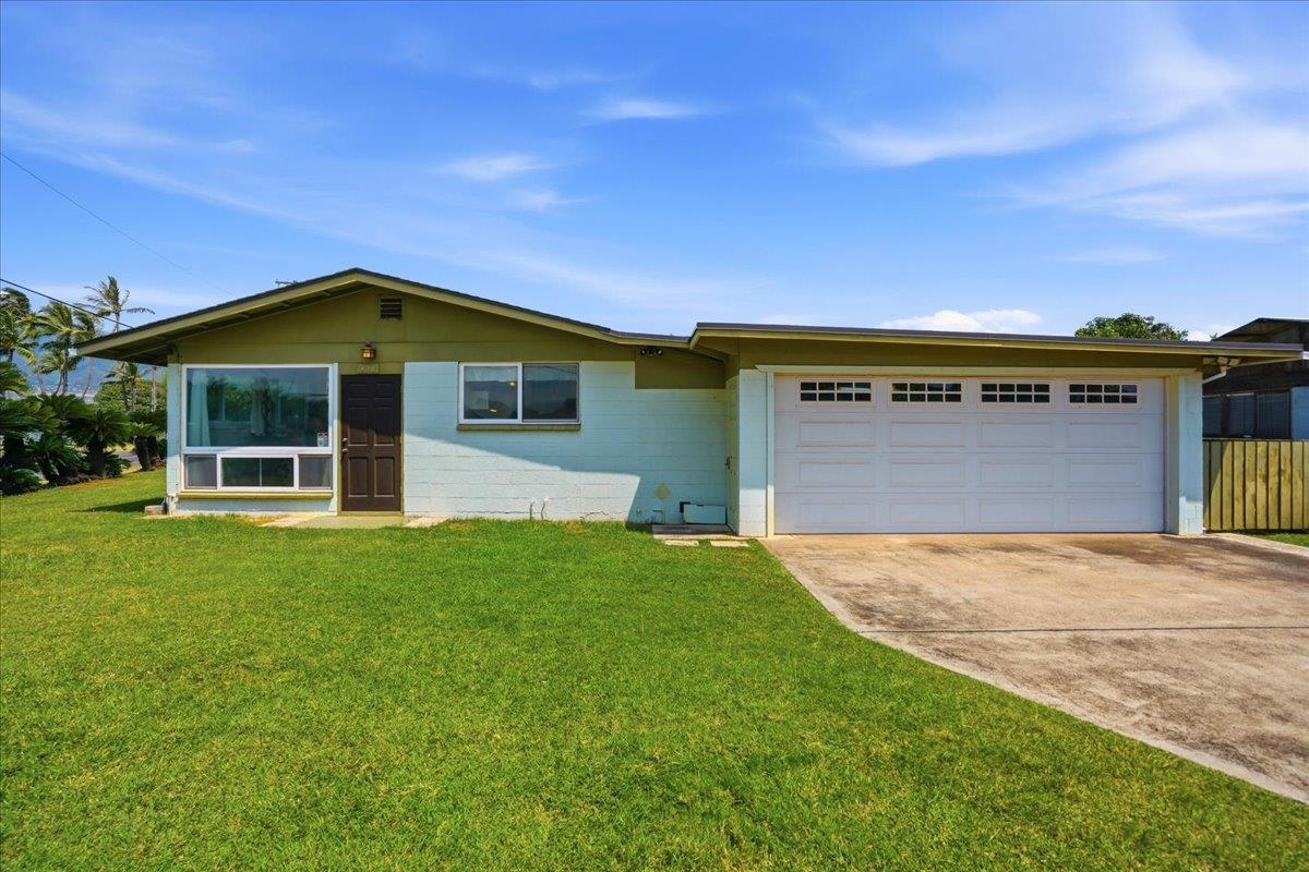 320 Lanai St, Kahului, HI 96732