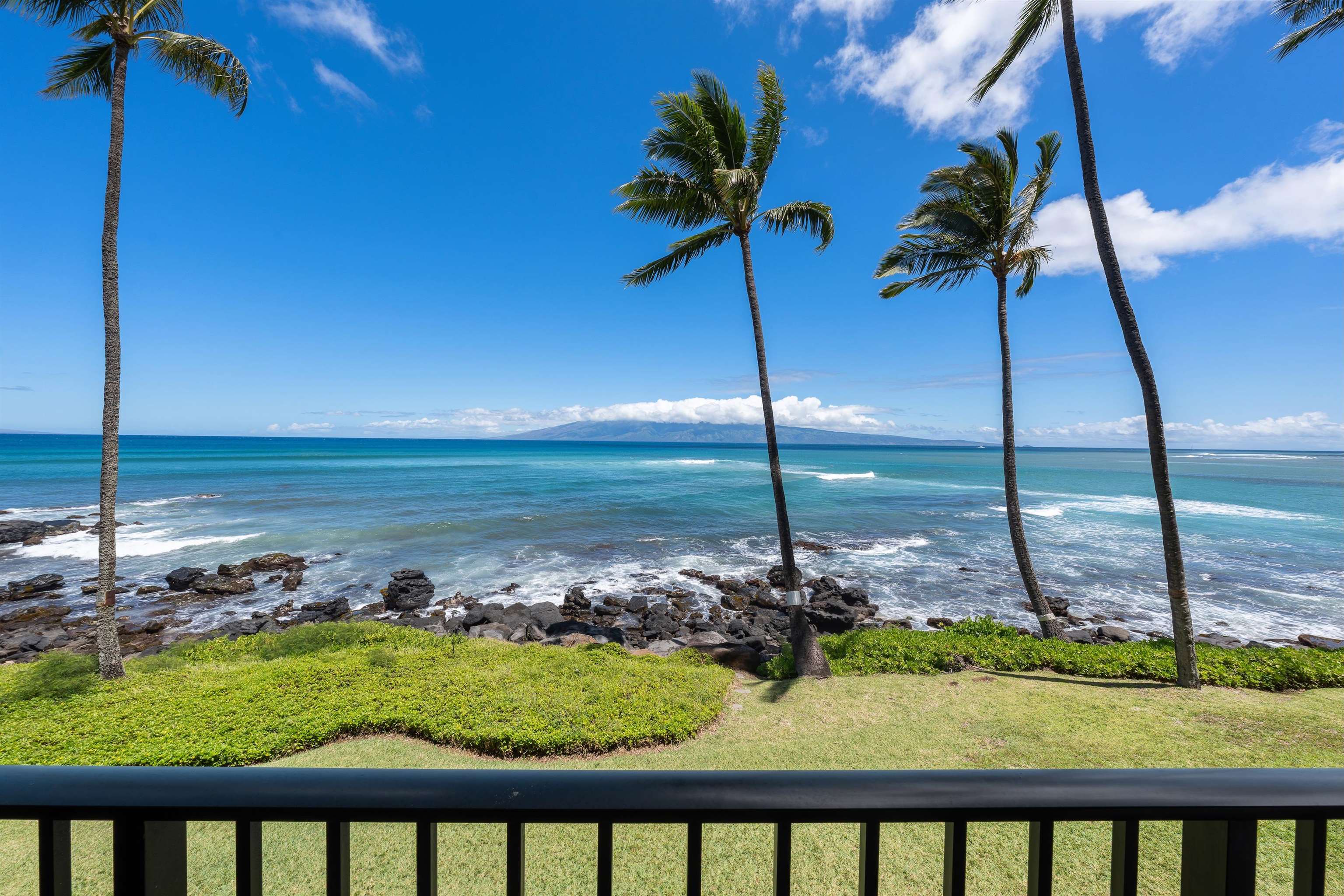 4095 Lower Honoapiilani Rd, 206A, Lahaina, HI 96761