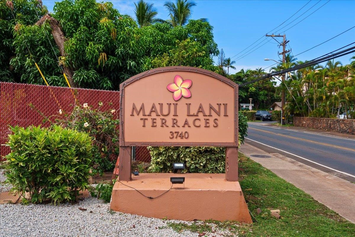 3740 Lower Honoapiilani Rd, D103, Lahaina, HI 96761