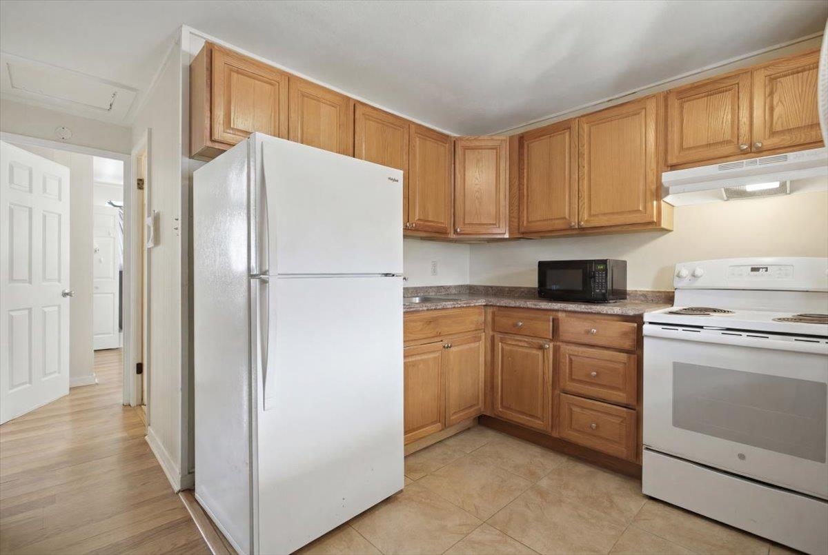 349 Market St, A6, Wailuku, HI 96793