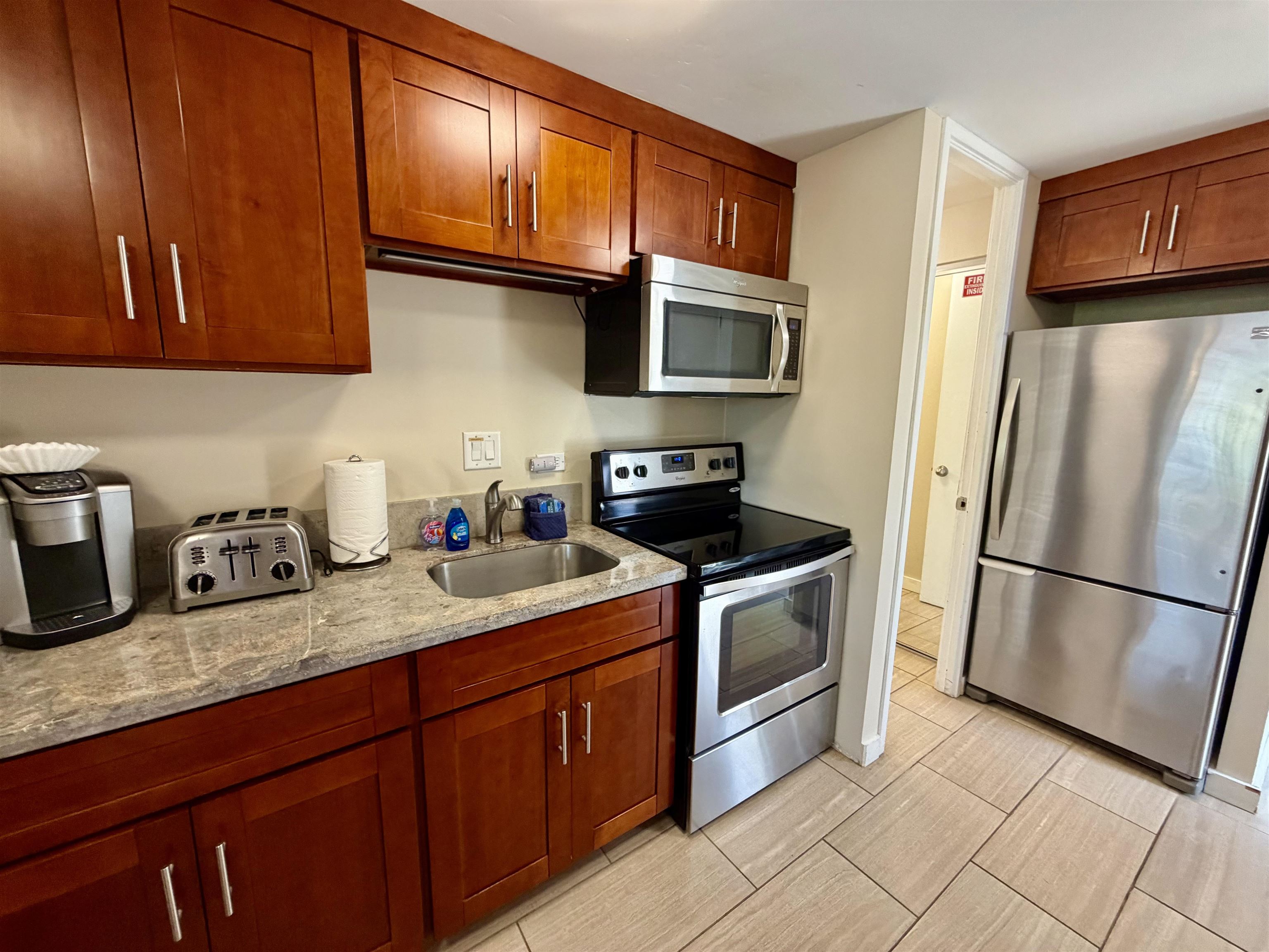 3785 Lower Honoapiilani Rd, 401, Lahaina, HI 96761