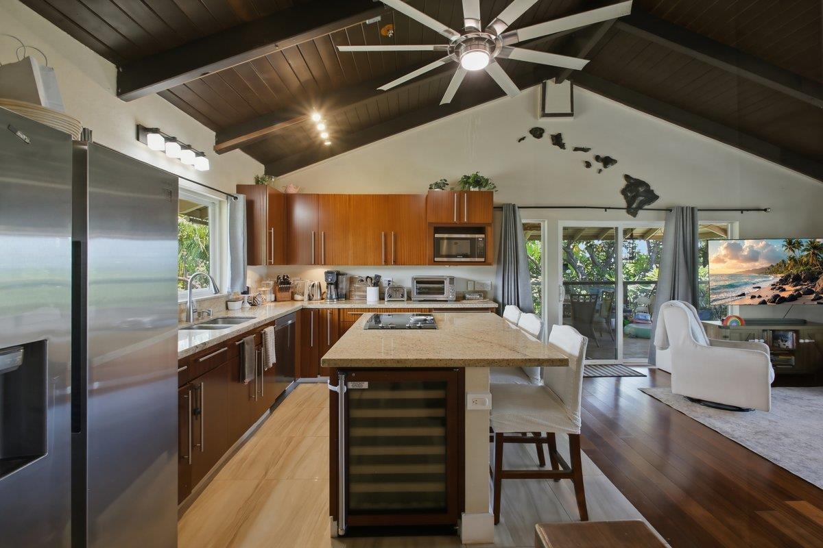3248 Akala Dr, Kihei, HI 96753