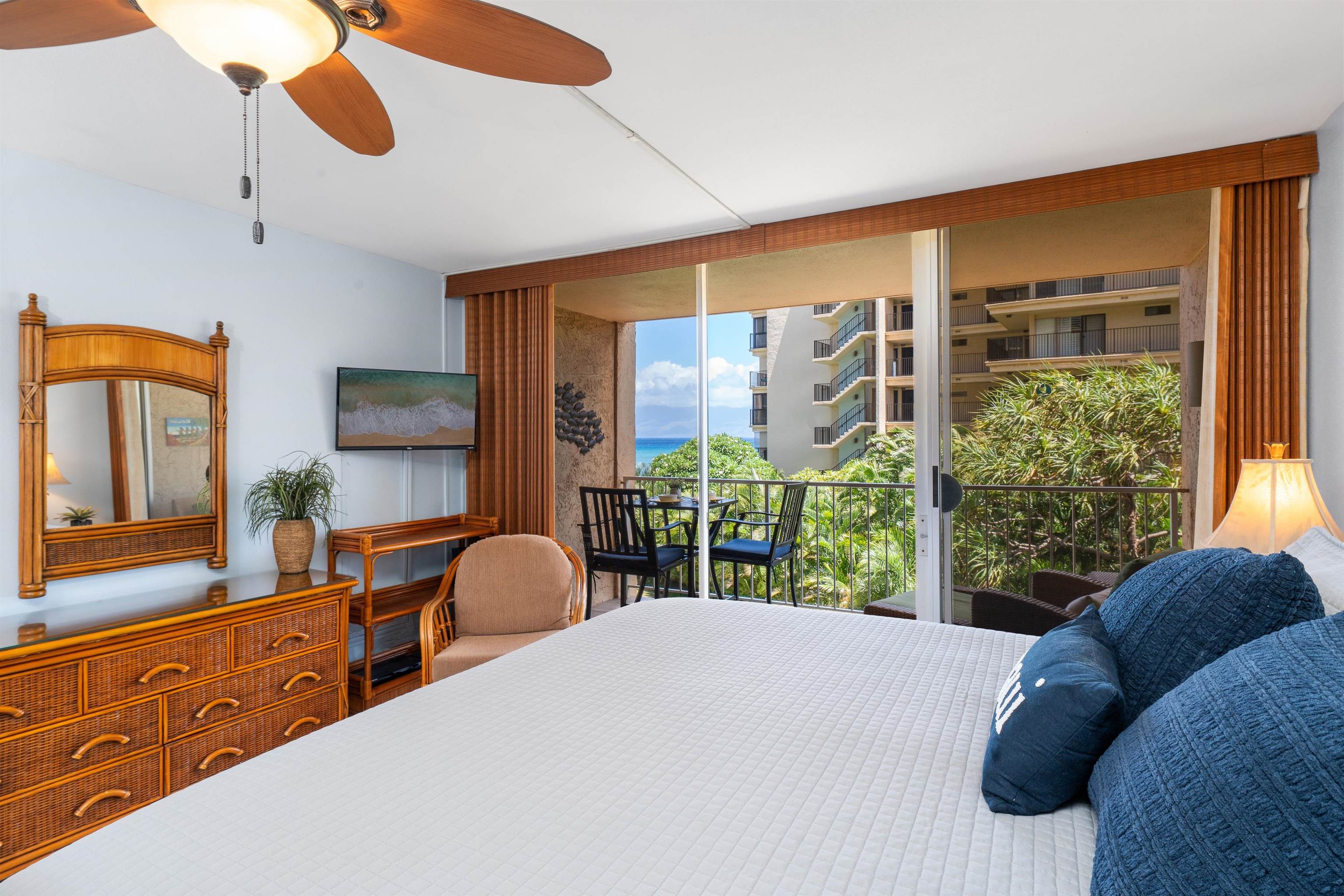 4365 Lower Honoapiilani Rd, 302, Lahaina, HI 96761