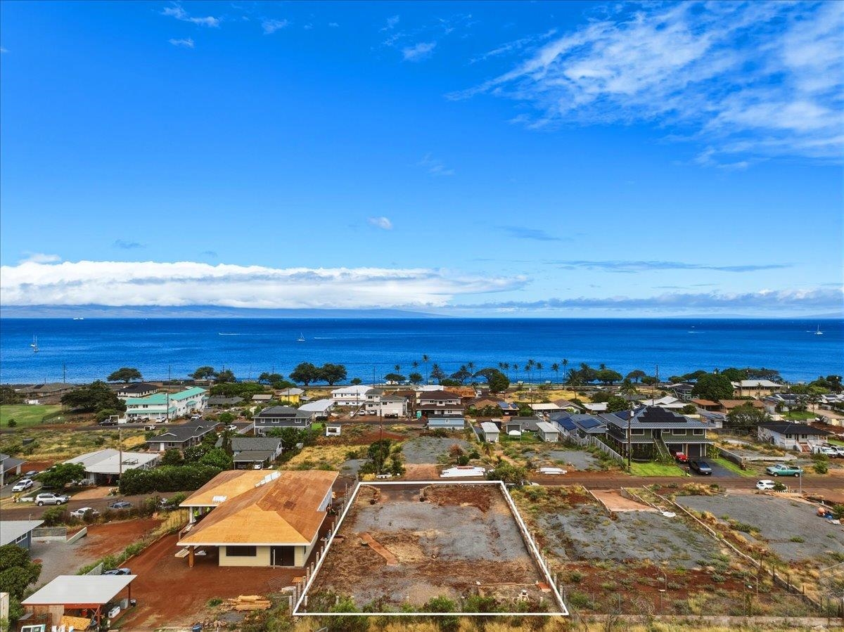 1618 Kuuipo St, Lahaina, HI 96761