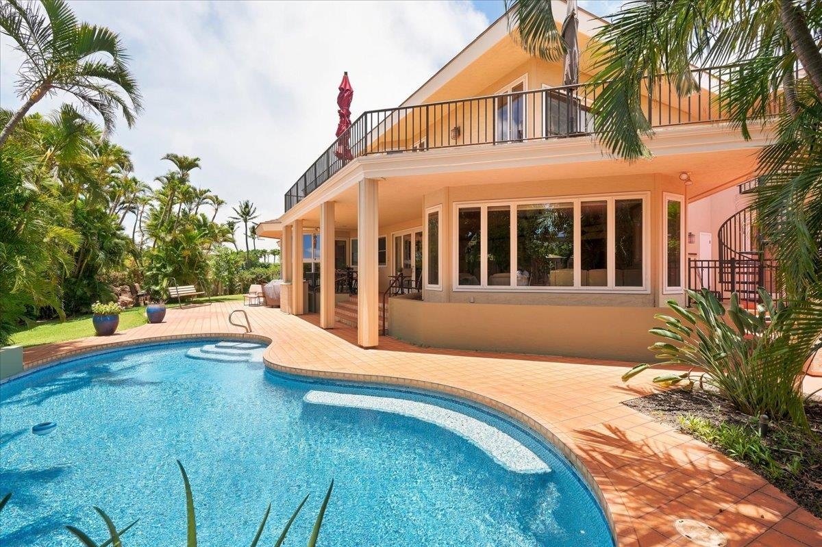 54 Hakui Loop, Lahaina, HI 96761