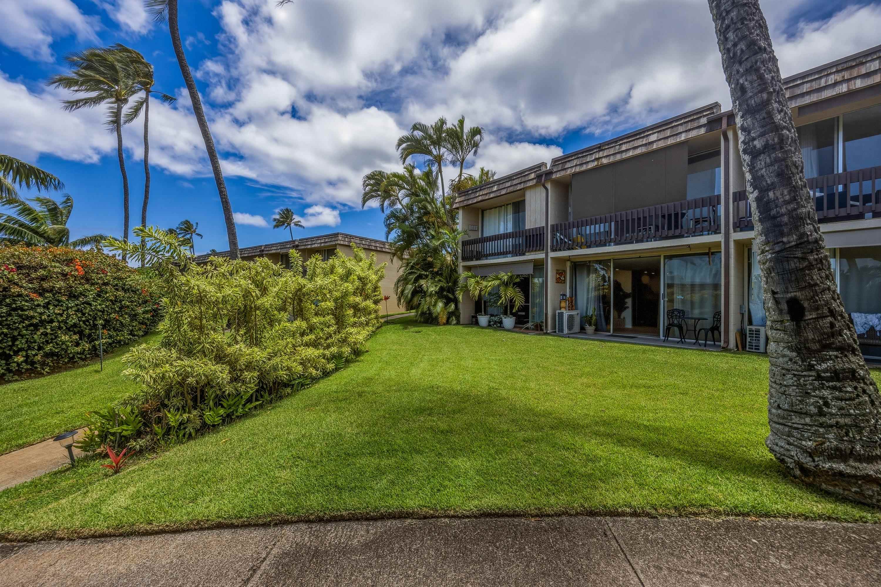 120 Hui F Rd, J5, Lahaina, HI 96761