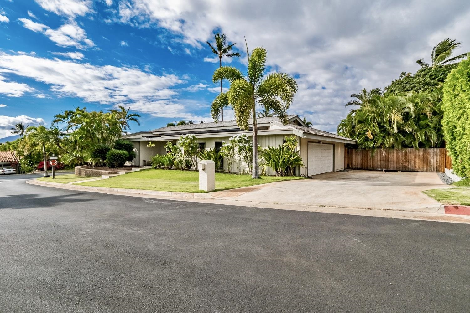 3111 Waiea Pl, Kihei, HI 96753