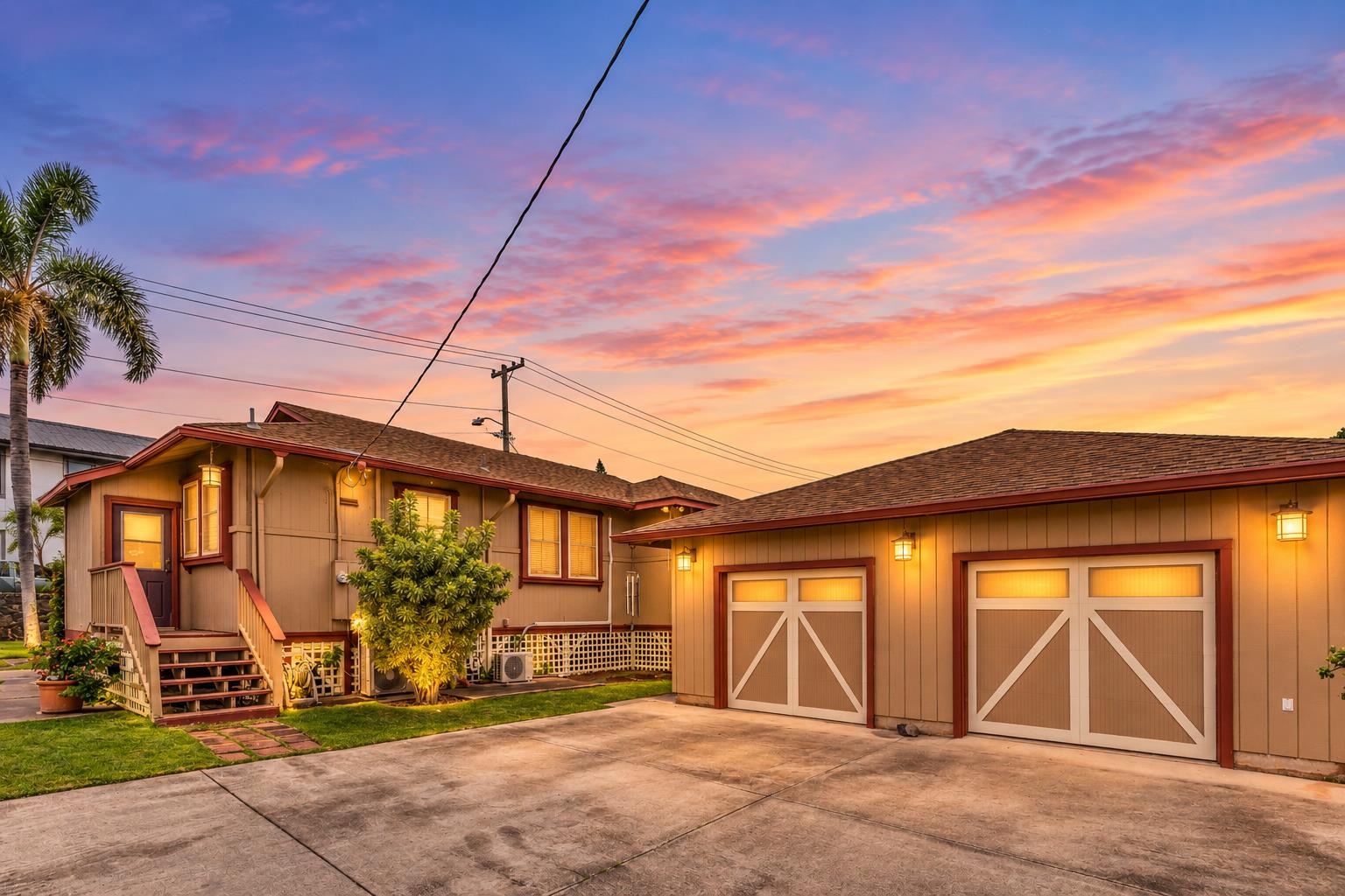 136 Kaniela St, Wailuku, HI 96793-1802