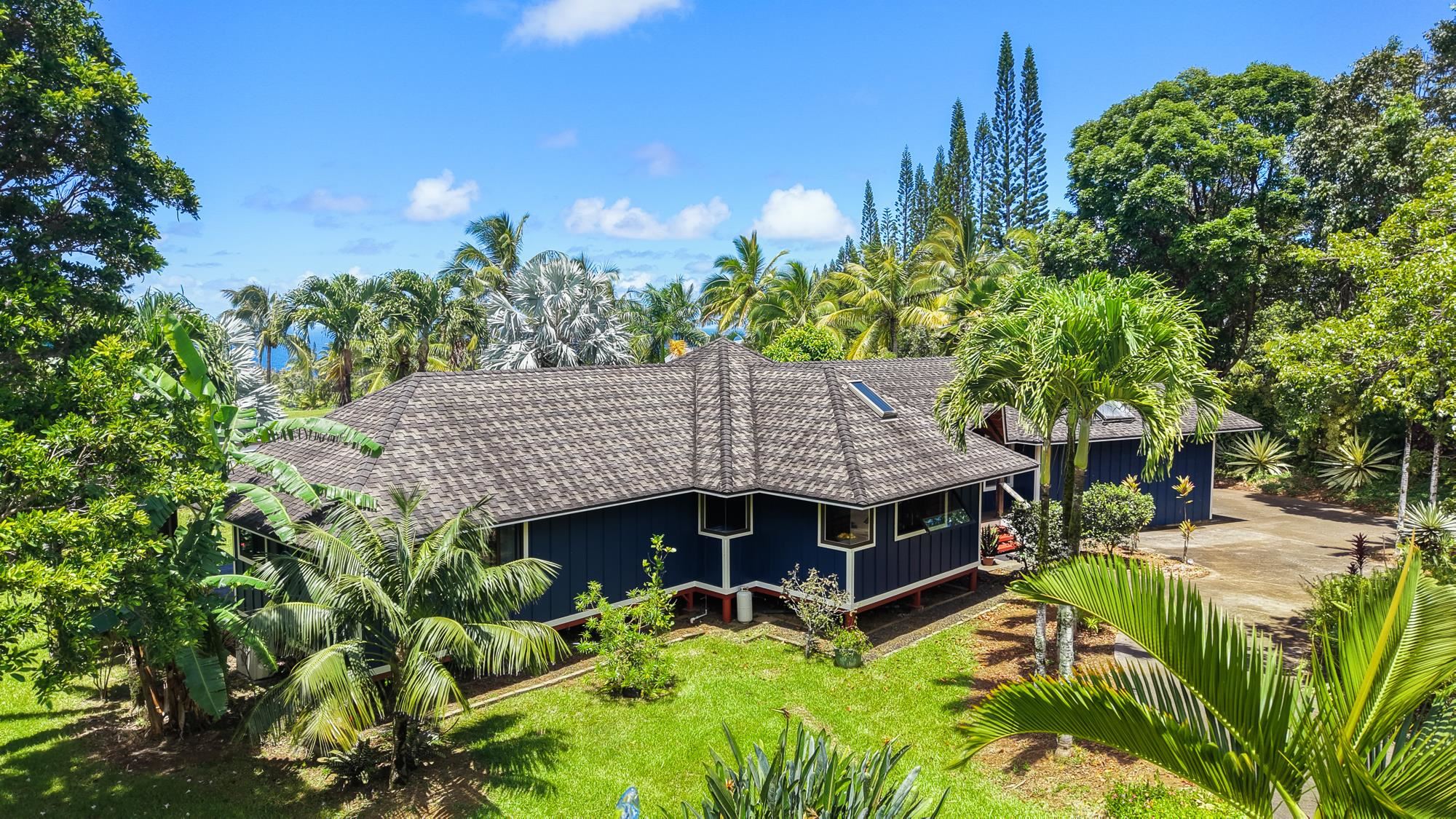 237 Manawai Pl, Haiku, HI 96708