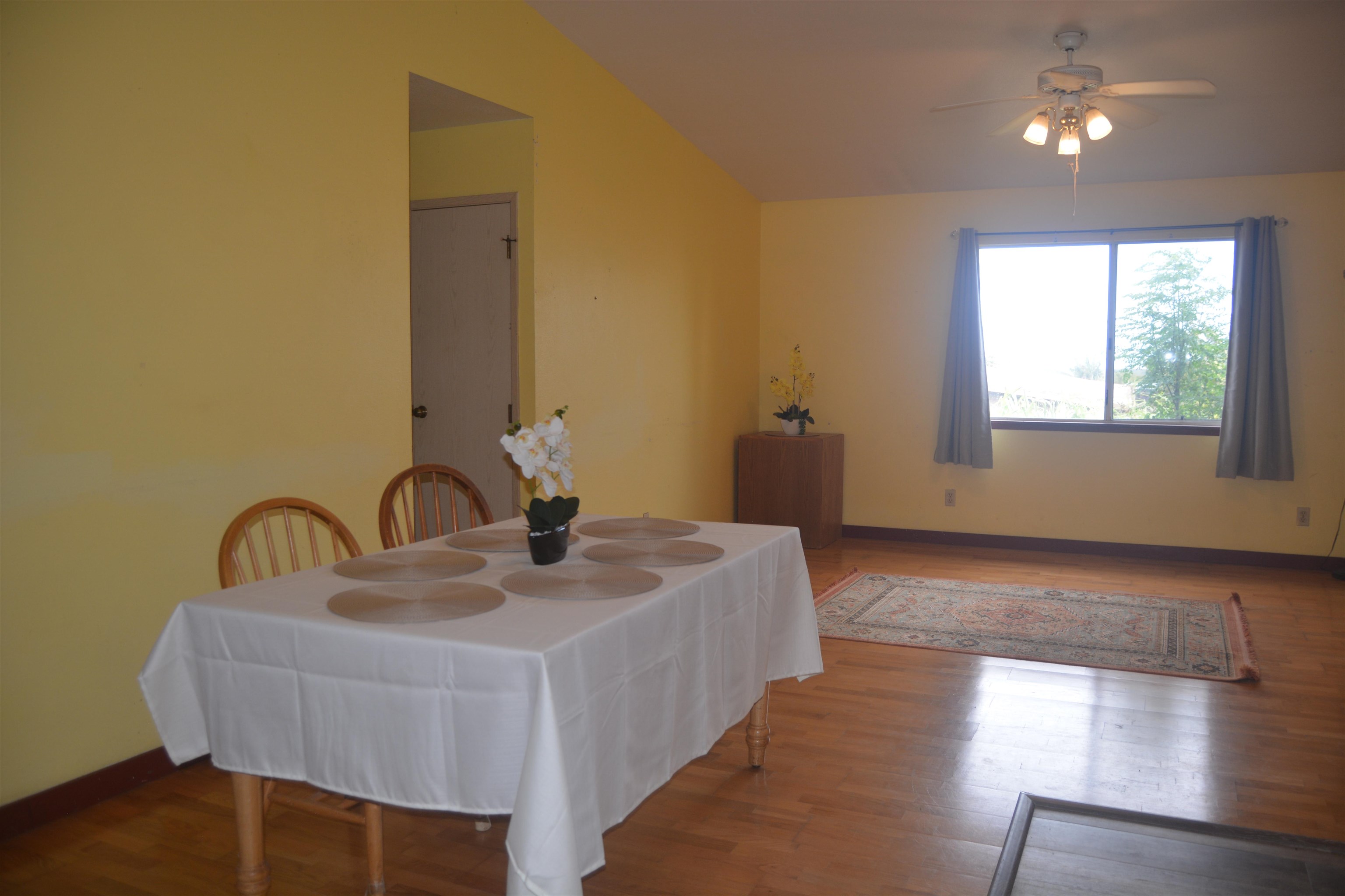 130 Olopua Pl, Lanai City, HI 96763