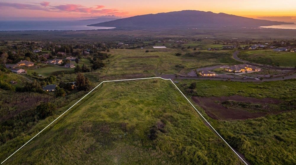 221 Kalelemuku Pl, Lot #1, Kula, HI 96790