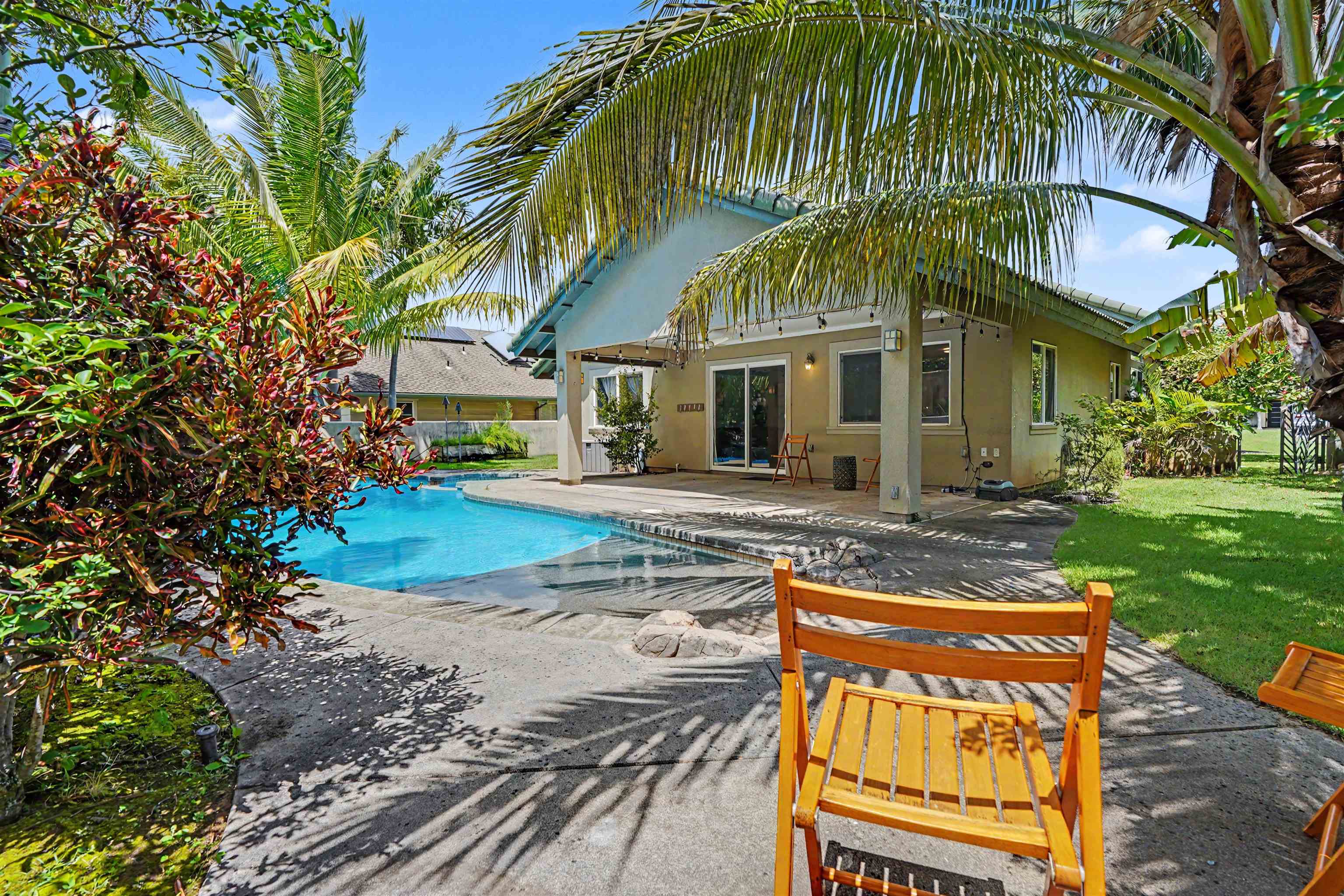 14 Inoa Po Pl, Kahului, HI 96732