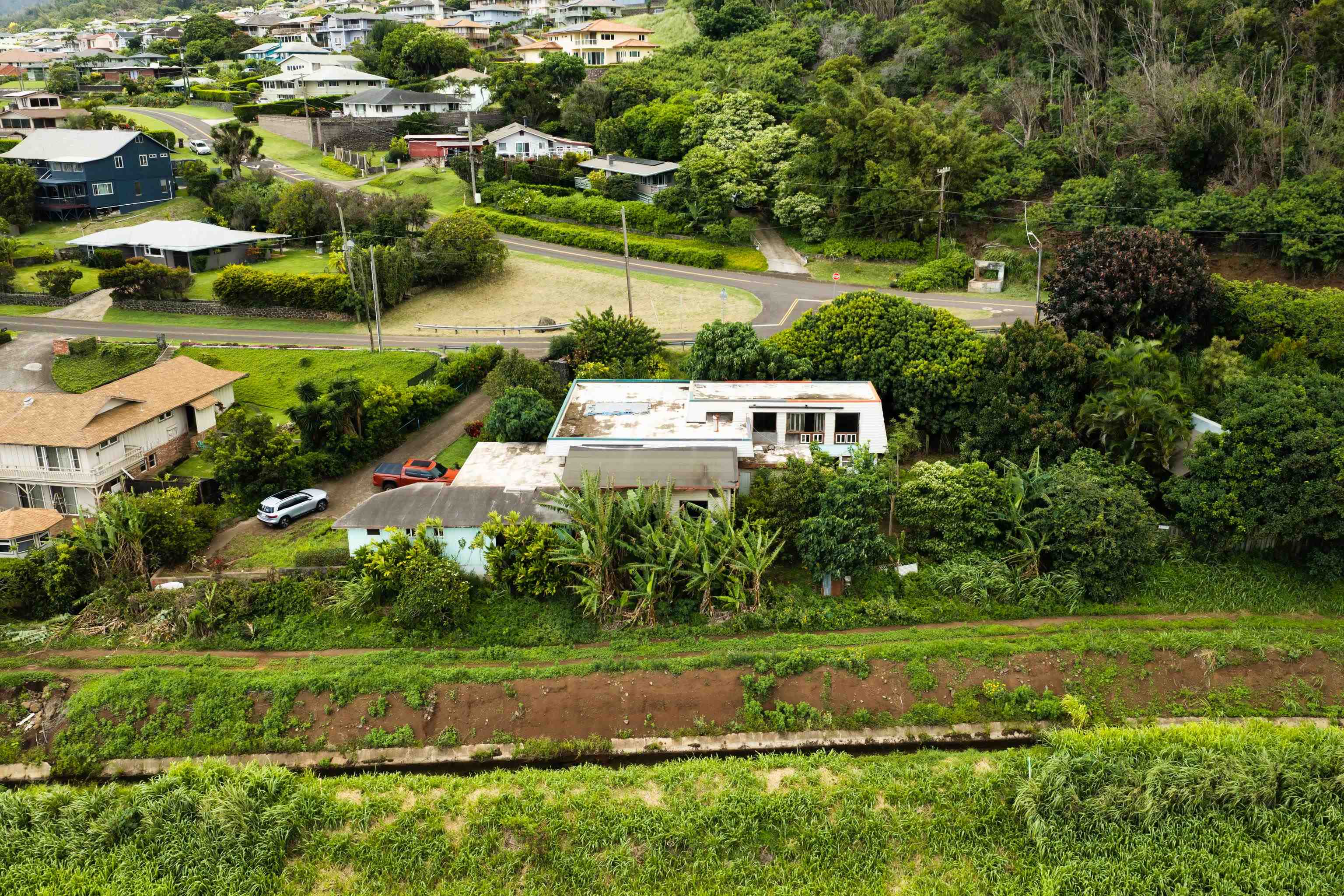 401 Palani Pl, Wailuku, HI 96793