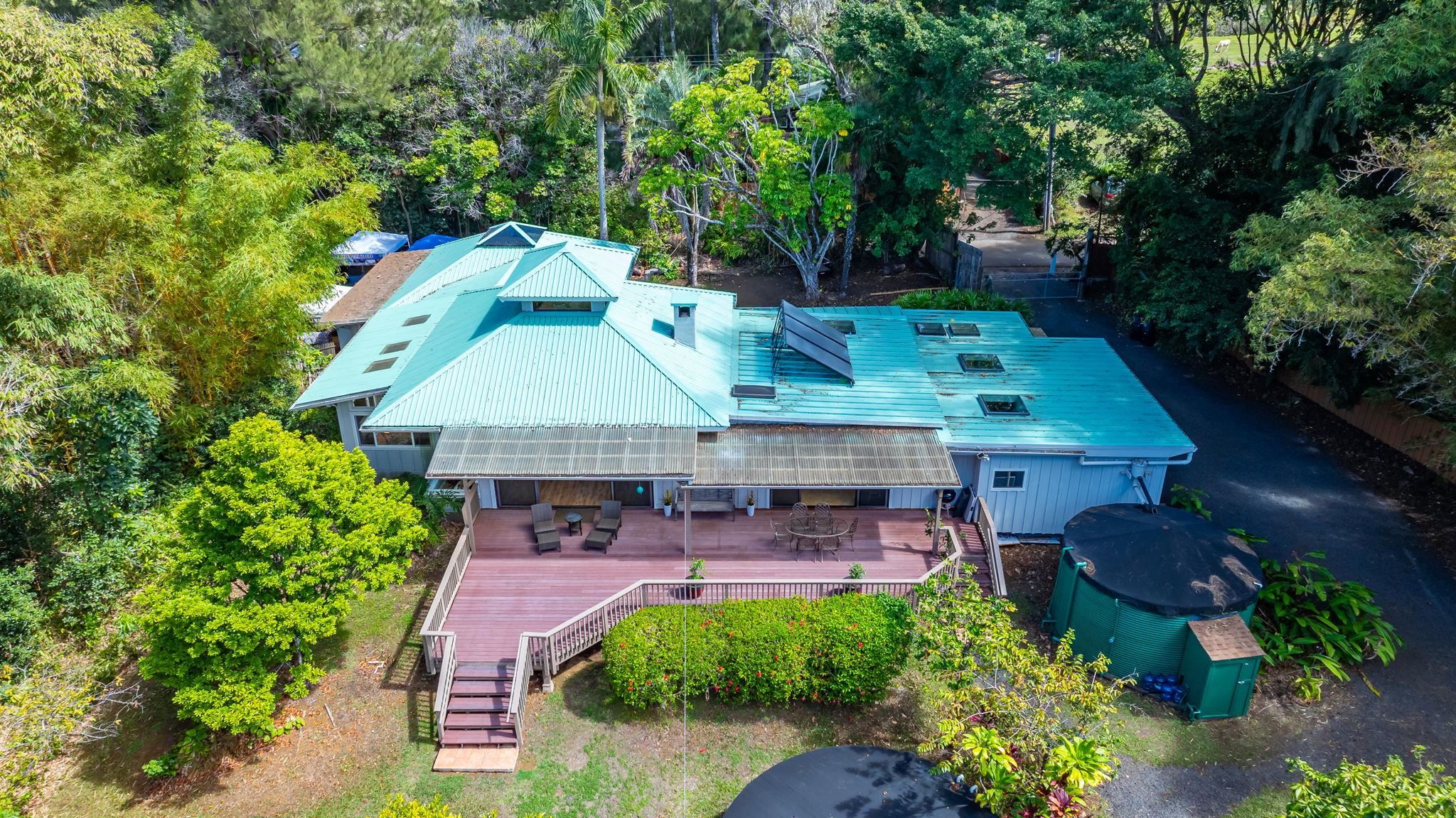 620 Awalau Rd, Haiku, HI 96708-5558