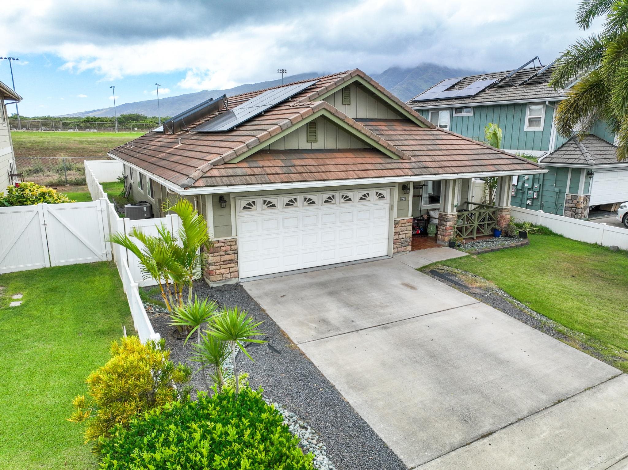 198 Anamuli St, Kahului, HI 96732