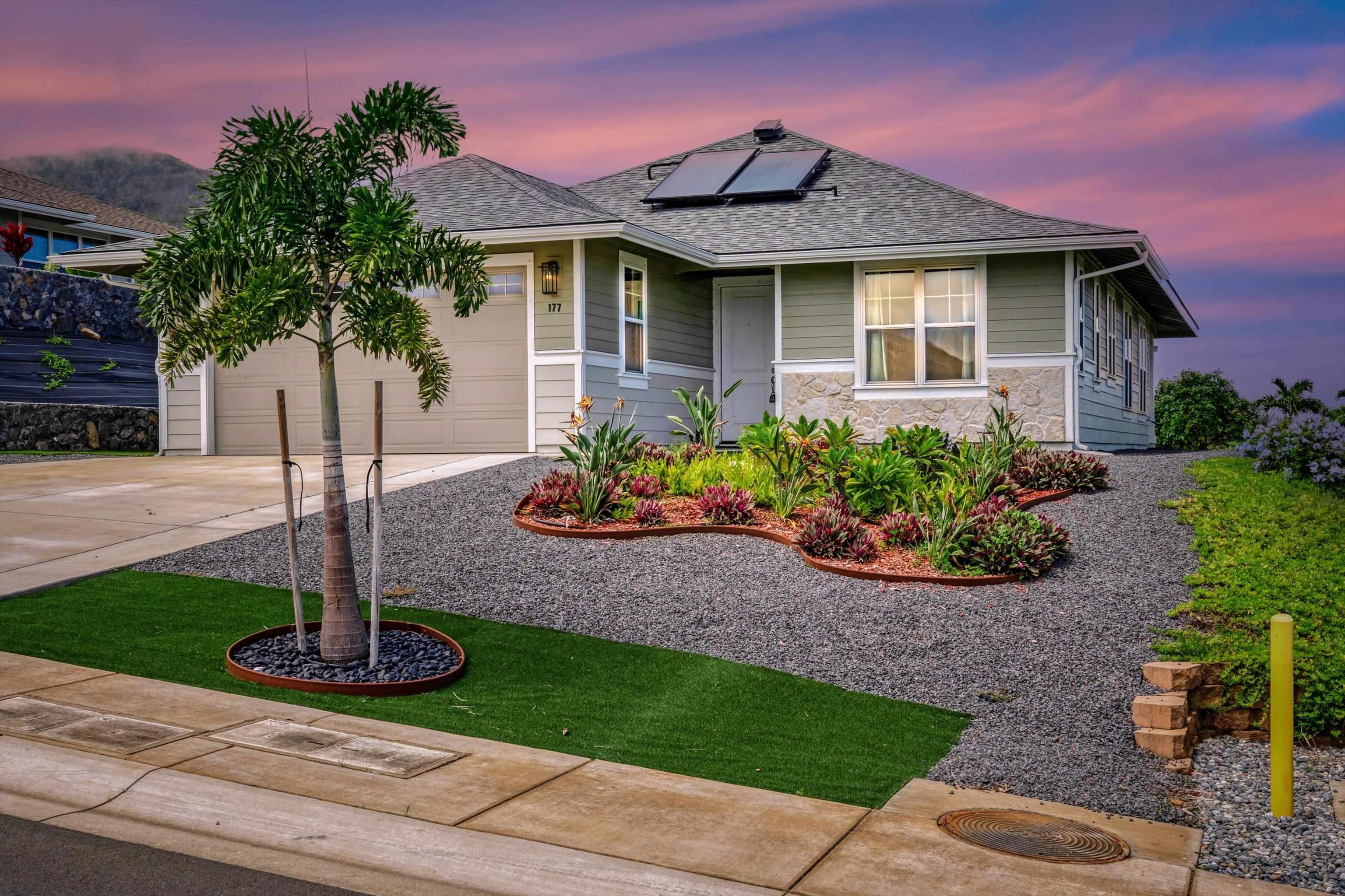 177 Pua Kalaunu Loop, Wailuku, HI 96793