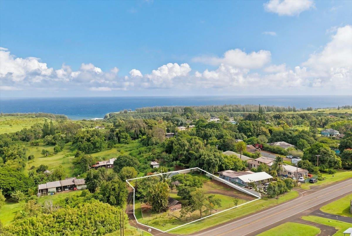 2895 Hana Hwy, A, B, C, Haiku, HI 96708