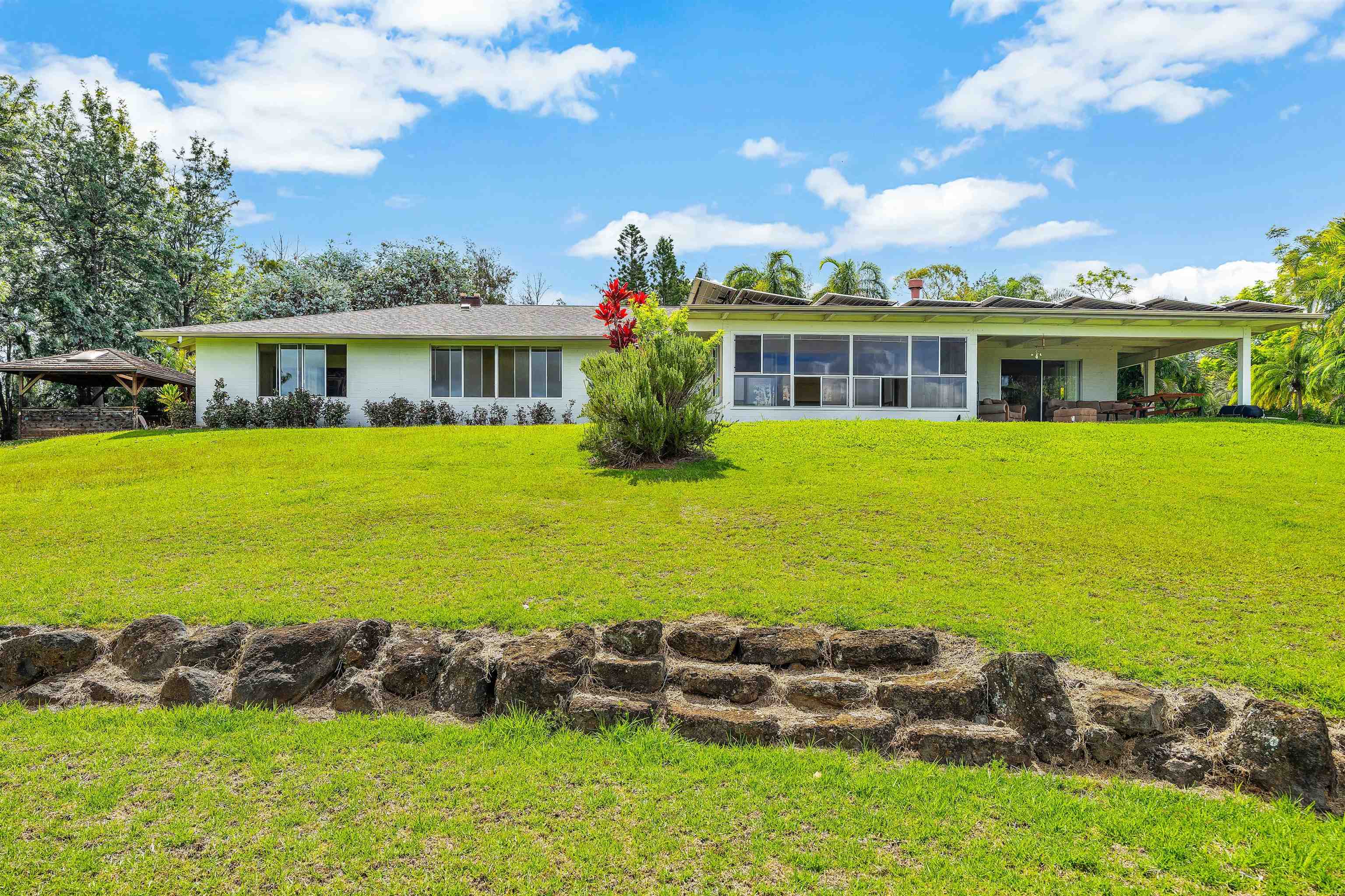 41 Poha Pl, Pukalani, HI 96768