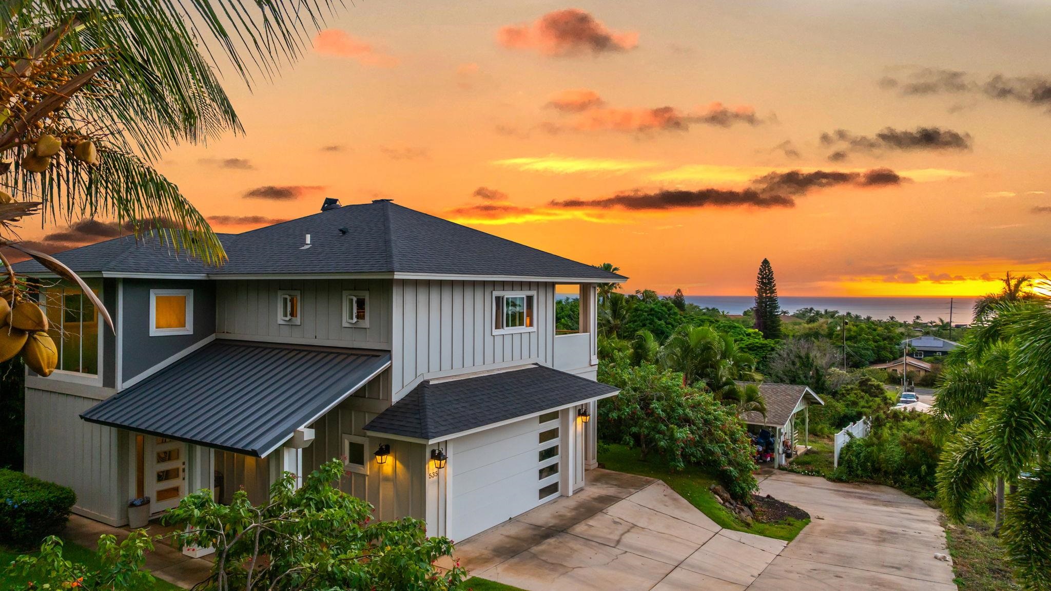 533 Mikioi Pl, Unit 2, Kihei, HI 96753