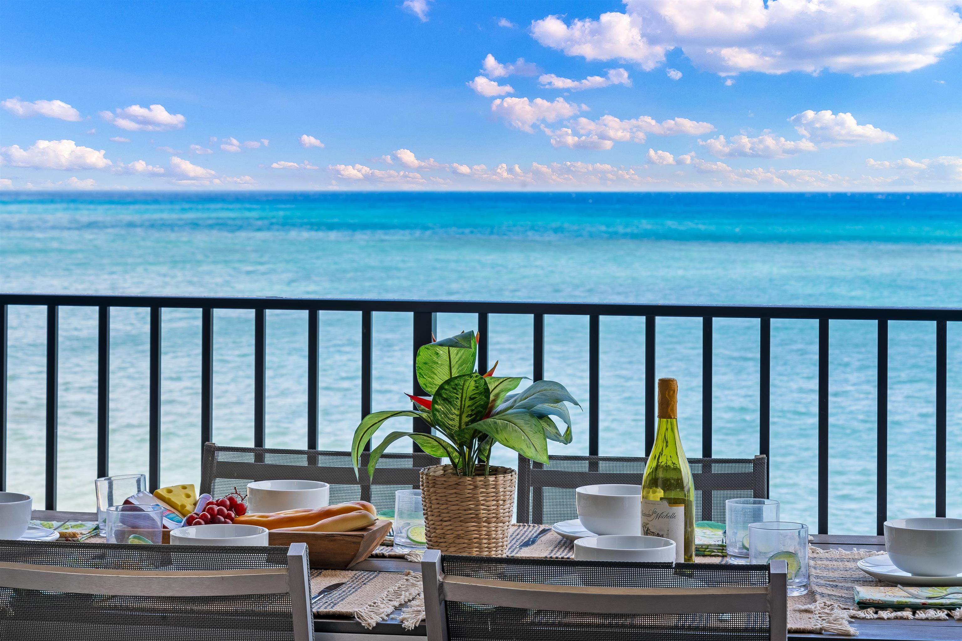 4401 Lower Honoapiilani Rd, A-204, Lahaina, HI 96761
